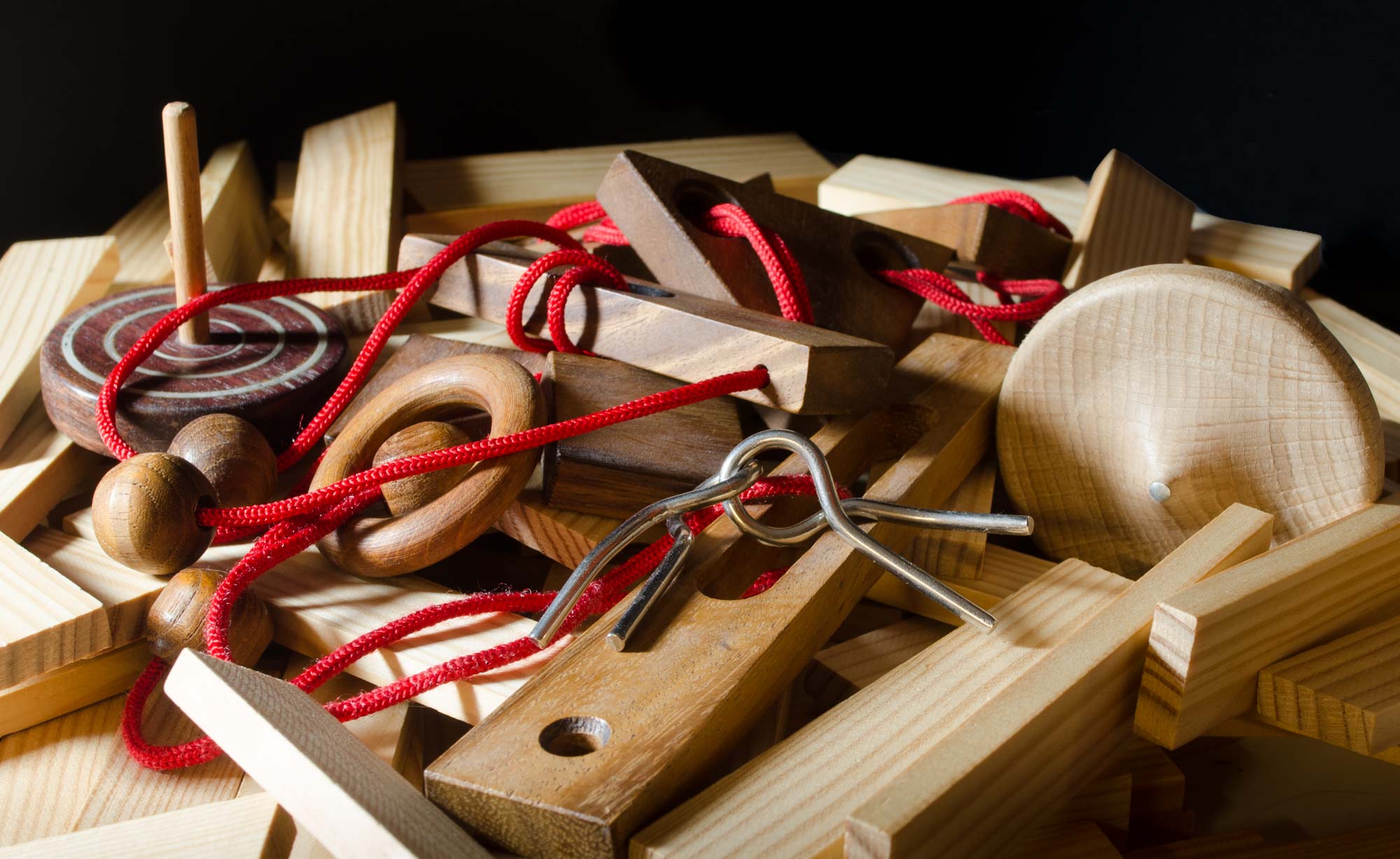 Probleme zum Anfassen Rätselspielzeug aus Holz